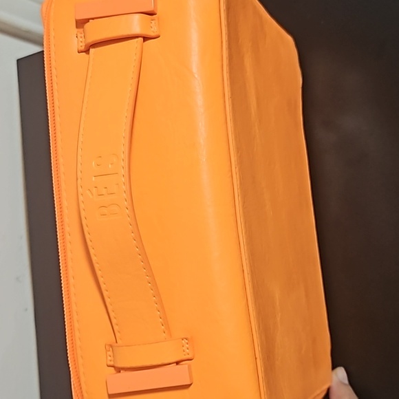 BEIS cosmetic case - Picture 2 of 9